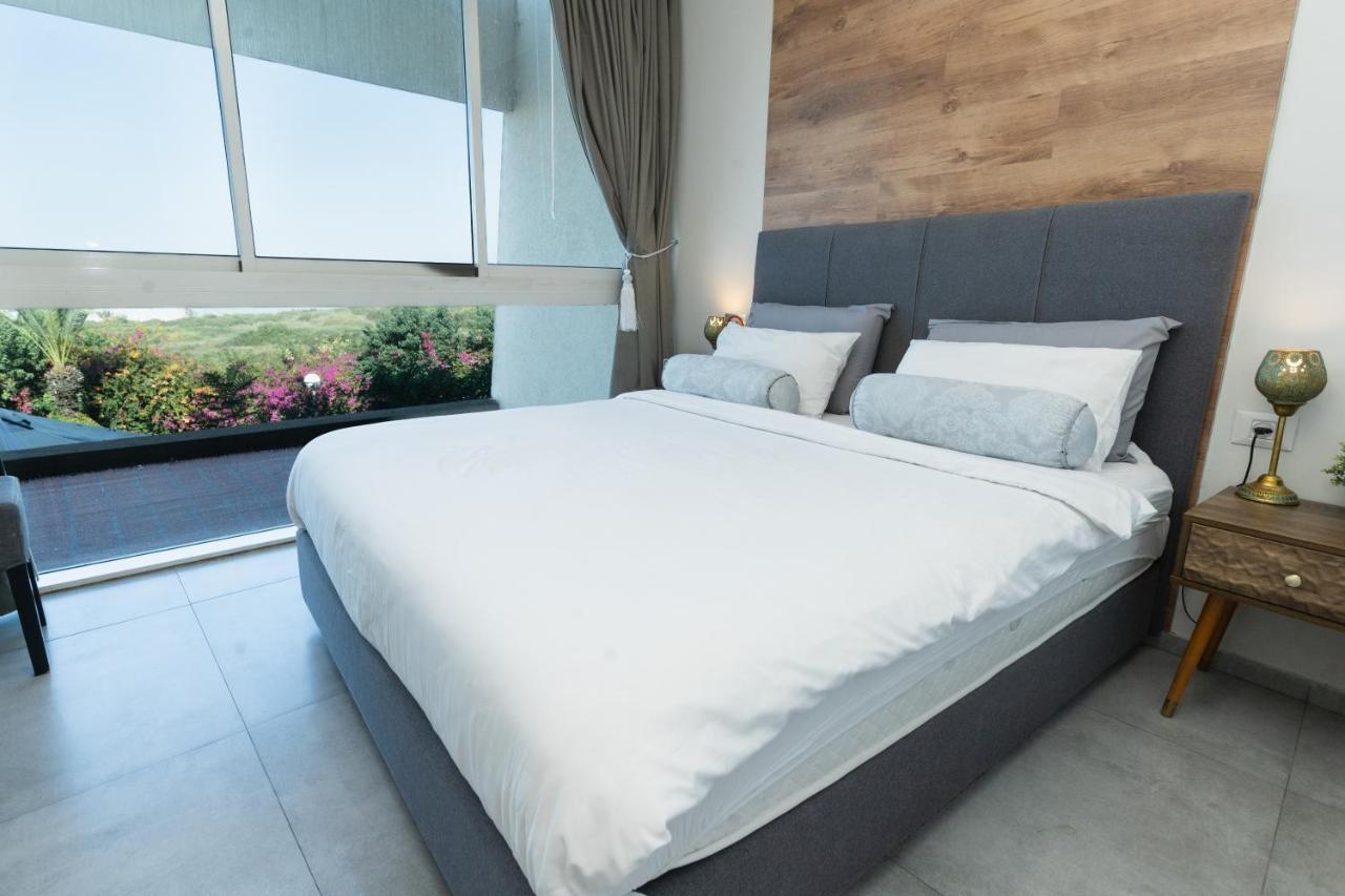 Neot Golf, Ziv'S Place Кесария Экстерьер фото
